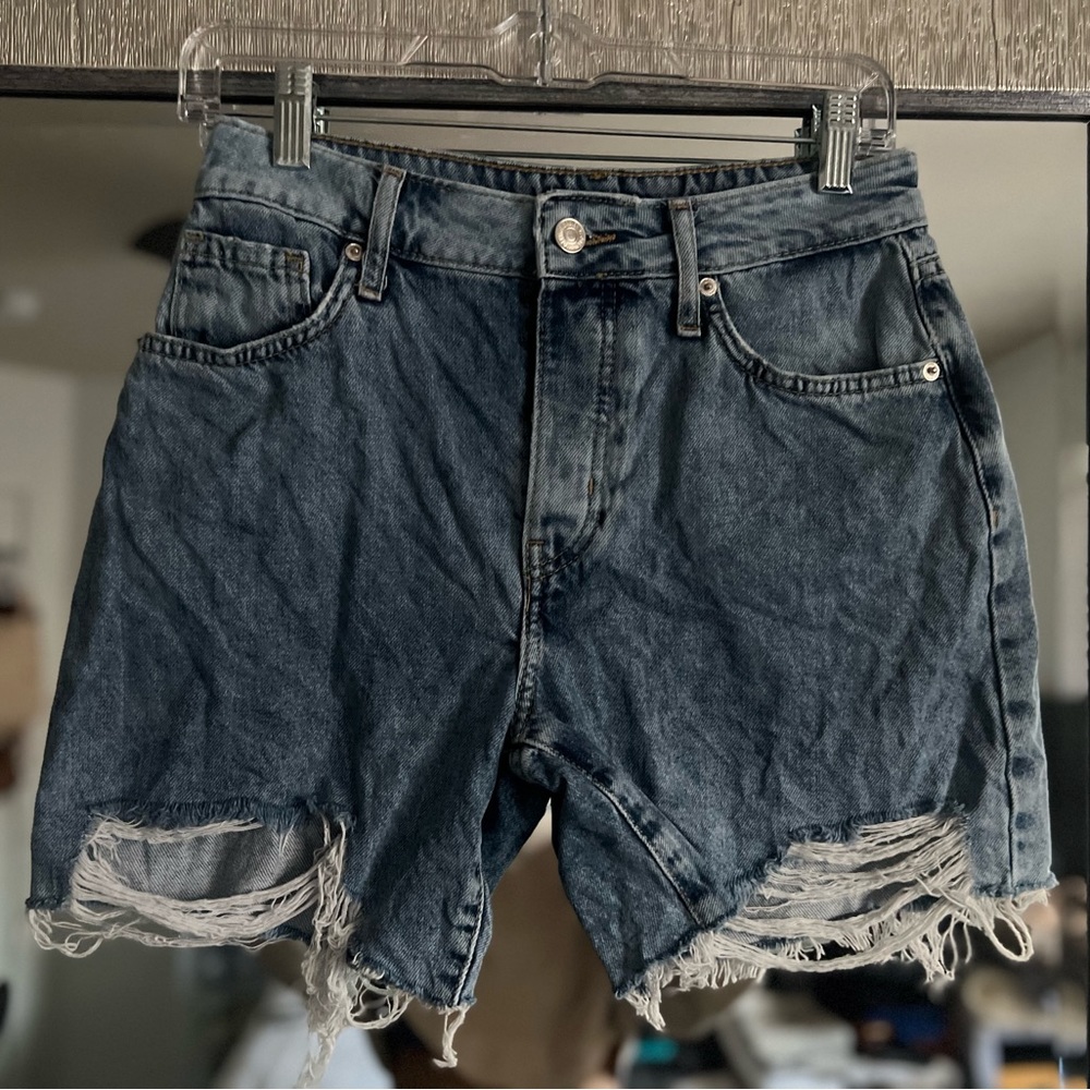 Forever 21 min shorts.